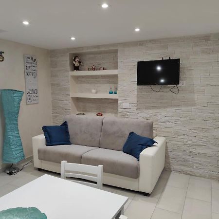 Il Geco Apartment เนเปิลส์ ภายนอก รูปภาพ
