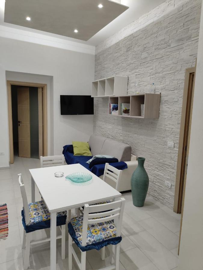 Il Geco Apartment เนเปิลส์ ภายนอก รูปภาพ